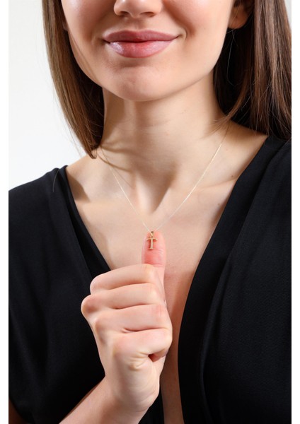 Altın Sade T Harfi Kolye fırsatları