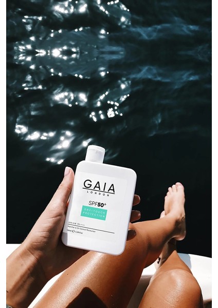 Gaia London Yağlı Ciltler İçin Mat Bitişli 50SPF+ Uva/uvb 100 ml Güneş Kremi