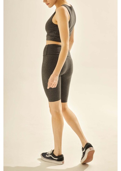 Kadın Pamuklu Diz Üstü Bisikletçi Tayt modelleri