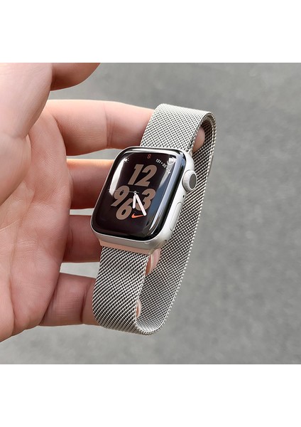 Apple Watch 38 40 41 mm Seri 3 4 5 6 7 8 9 Se ile Uyumlu Kordon Starlight Hasır Örgü Metal