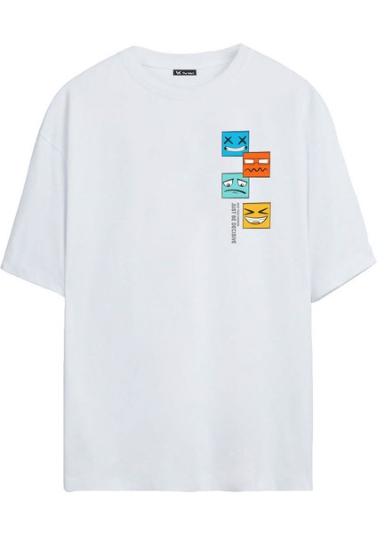 Colourful Faces Baskılı Beyaz Oversize Tshirt modelleri