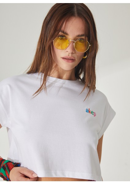 Bisiklet Yaka Düz Beyaz Kadın T-Shirt TSKD01229 fiyatları