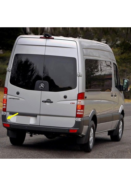 Mercedes Sprinter 2007-2016 Arka Tampon Sol Köşe Kaplaması A9068801071