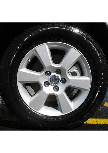 AUTOKAMA Lastik Parlatıcı 500ML TIRE GLOSS Anında Kargo