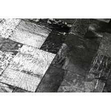 Dericibey Gümüş Varaklı Doğal Dana Derisi Patchwork Halı 140 x 200 cm