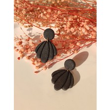 Gizy Store Polimer Kil Siyah Midye Küpe Küpe