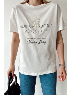 Spesniks Inci Detay T-Shirt-Ekru