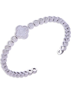 Nusnus 925 Ayar Gümüş Kelepçeli Kadın Bileklik (Zrk 2160) Yonca Model 13.6 gr