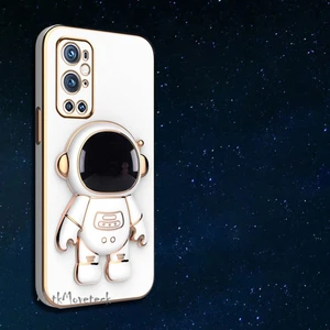 M.TK Moveteck One Plus 9 Pro Uyumlu Kılıf Yatay ve Dikey Standlı Astronot Tutacaklı Sevimli Parlak Gold Altın Kenarlı Şeritli Tam Korumalı 9d
