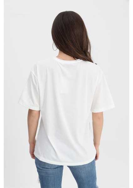 T-Shirt Bisiklet Yaka Cep Detaylı - Ekru fırsatları