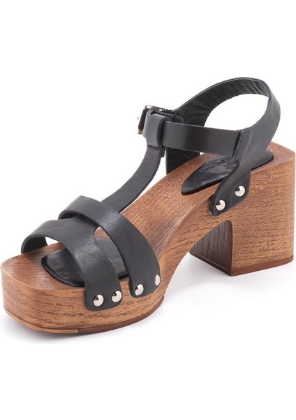 4015911 Kadın Sandalet fırsatları