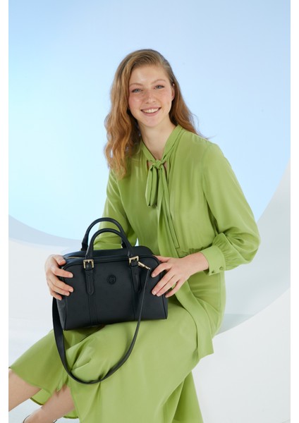 Siyah Kadın Kol Çantası 05PO22Y1557-P Ys