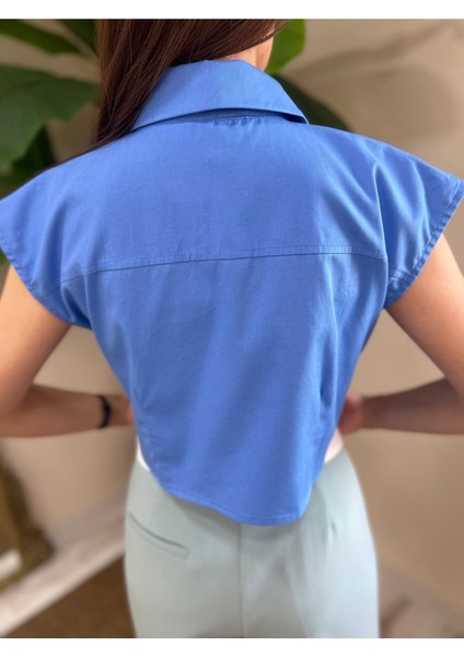 Premium Cep Detaylı Mavi Crop Gömlek fiyatları