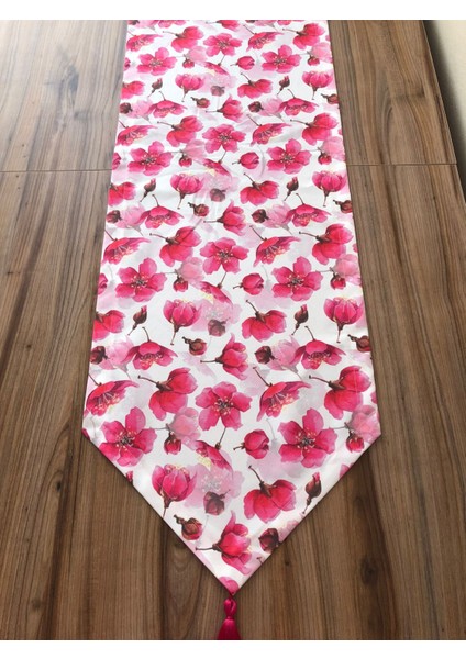 Trend Yuvam Beyaz Zemin Fuşya Çiçek Desenli Runner fiyatları