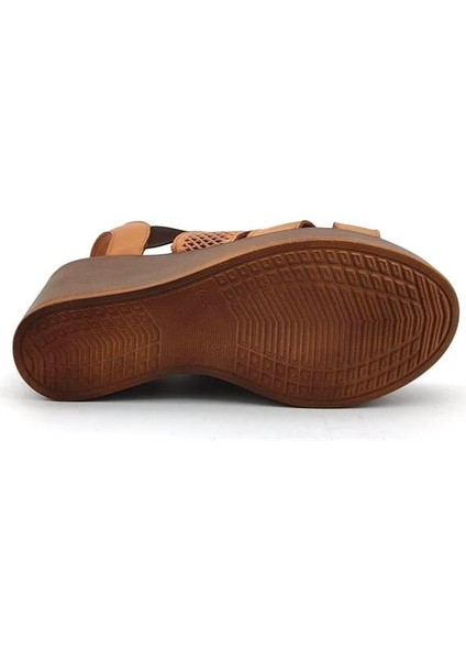 2310801 Günlük Hakiki Deri Bayan Sandalet-Taba fırsatları