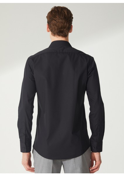 Slim Fit Klasik Yaka Düz Siyah Erkek Gömlek GM1007100487 fırsatları