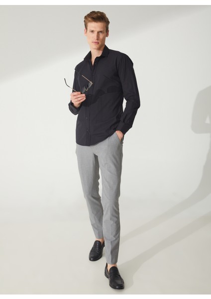 Slim Fit Klasik Yaka Düz Siyah Erkek Gömlek GM1007100472 fiyatları