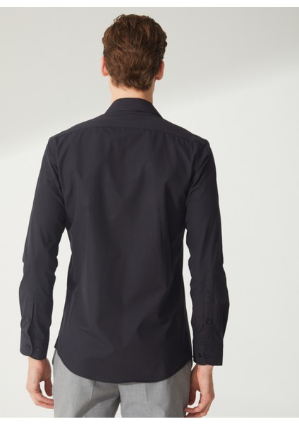 Slim Fit Klasik Yaka Düz Siyah Erkek Gömlek GM1007100472 indirimleri