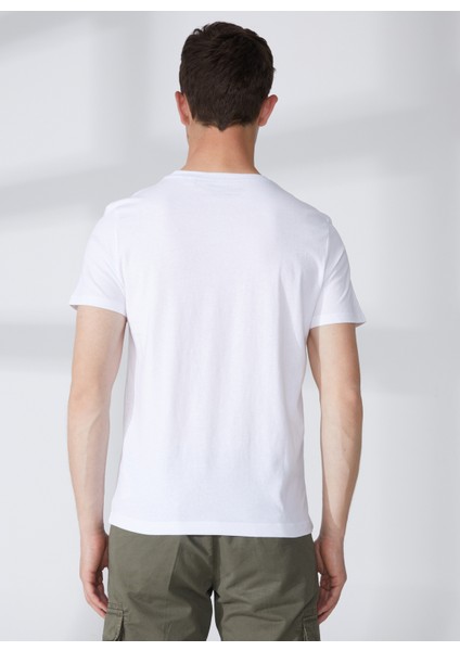 Bisiklet Yaka Beyaz Erkek T-Shirt FM23S21TGWHITE indirimleri