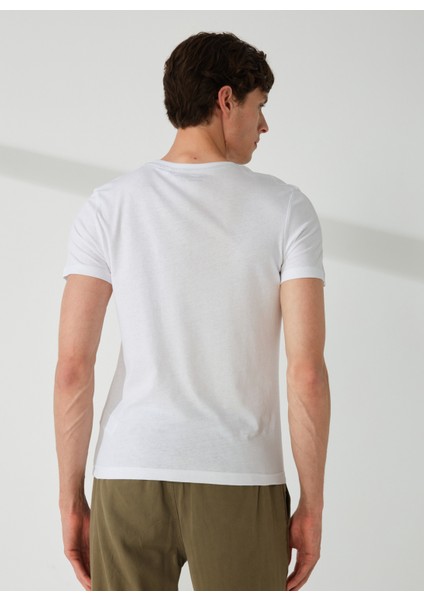 Bisiklet Yaka Beyaz Erkek T-Shirt FM23S23TGWHITE indirimleri