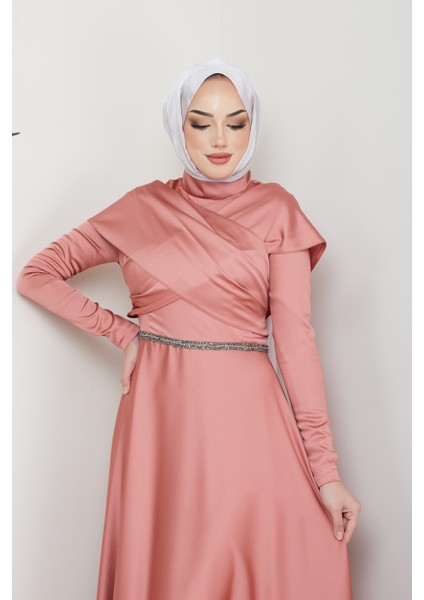 Pudra Ön Detaylı Bel Taşlı Saten Abiye