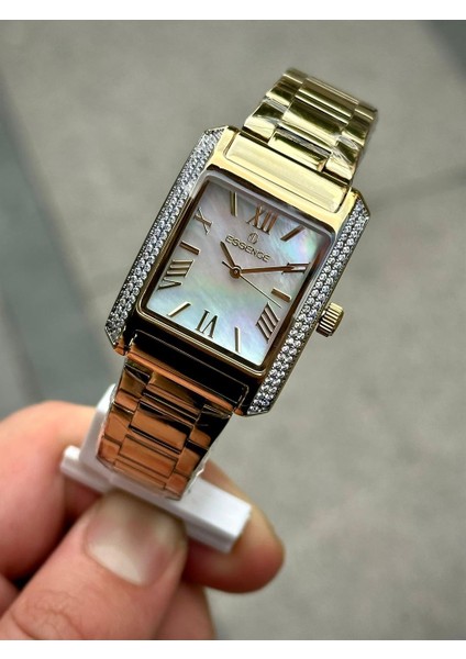 D1124.120 Kadın Kol Saati modelleri