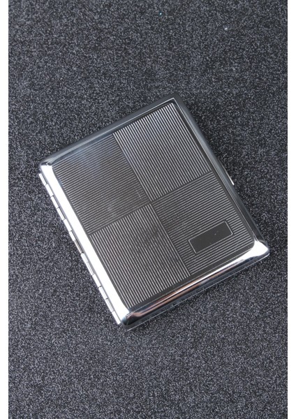 Kişiye Özel Kare Gümüş Desenli Metal Sigara Tabakası