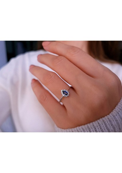 Baget Pırlanta ve Damla Safir Taşlı Modern Yüzük 0417R0305 fırsatları