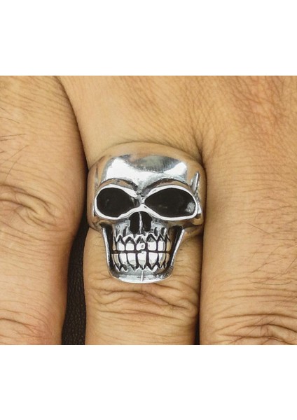 925 Ayar Gümüş Kuru Kafa Işlemeli Taşsız Gothik Model Erkek Yüzük fiyatları