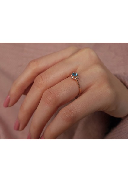 Pırlanta ve Mavi Topaz Taşlı Elsa Yüzük 0447R0027 indirimleri