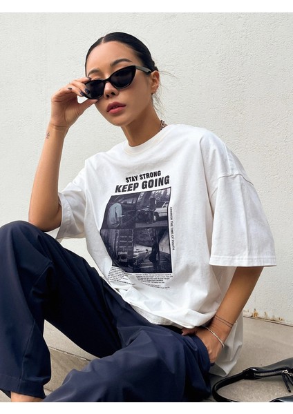 Kadın Keep Going Baskılı Oversize T-Shirt