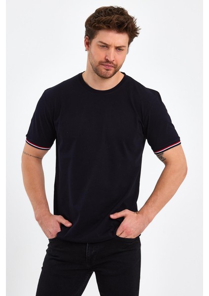 Erkek Lacivert Basic Kolları Şeritli %100 Pamuk Bisiklet Yaka Regular Fit T-Shirt fiyatları