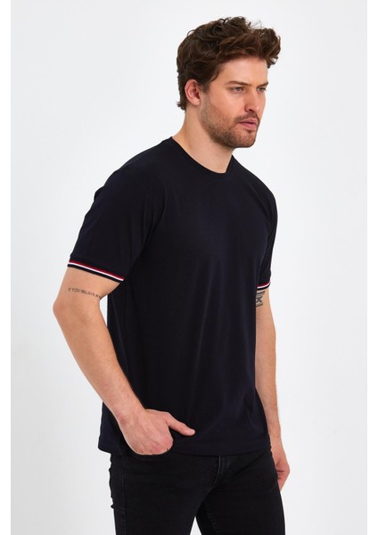 Erkek Lacivert Basic Kolları Şeritli %100 Pamuk Bisiklet Yaka Regular Fit T-Shirt modelleri
