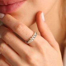 Sembol Gold Kruvasan Altın Yüzük Taşlı