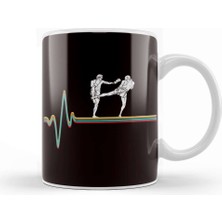 Baskı Dükkanı Retro Heartbeat Kickboxer Vintage Kickboxing Fighter Sports Kupa Bardak Porselen