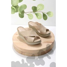 Bej Hakiki Deri Kadın Terlik K04907018503