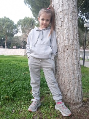 Hgt Kız ve Erkek Kapişonlu Kanguru Cepli Eşofmantakımı