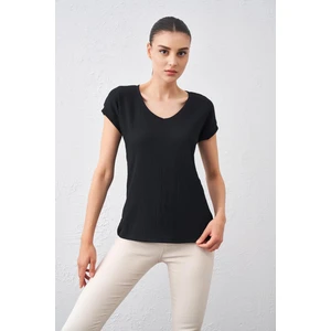 Tena Moda Kadın Siyah V Yaka Düşük Kol Bürümcük Kumaş Bluz