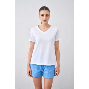 Tena Moda Kadın Beyaz Yaka Ribanalı V Yaka Basic Tişört