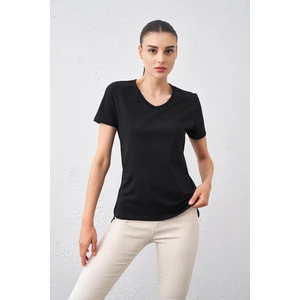 Tena Moda Kadın Siyah Yaka Ribanalı V Yaka Basic Tişört