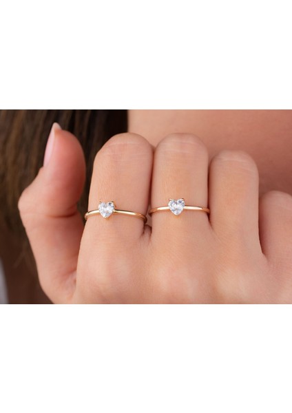 14 Ayar Altın Kalp Kesim Taşlı Zarif Yüzük fiyatları