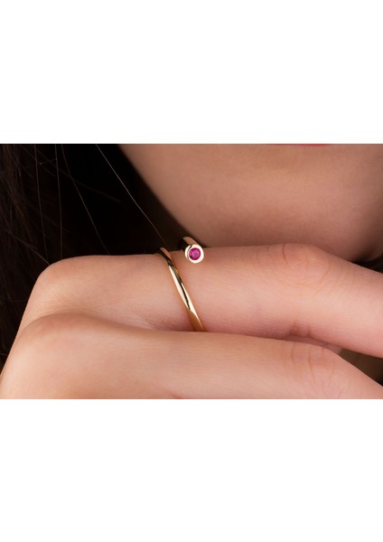 14 Ayar Altın Pembe Taşlı Spiral Yılan Yüzük