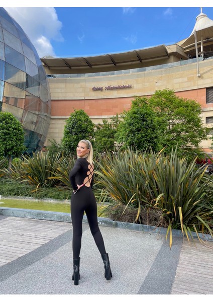 Jane Uzun Kollu Tulum modelleri