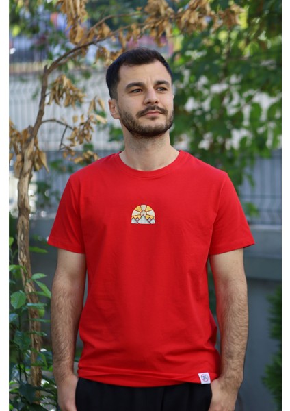 Doğan Güneş Motifli Unisex Tişört - Kırmızı - M