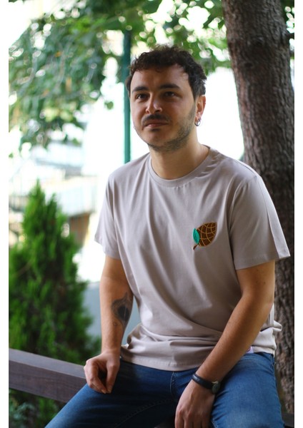 Kozalak Motifli Unisex Tişört - Taş - M