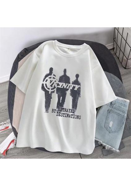 Vicinity Baskılı Beyaz Oversize T-Shirt fiyatları