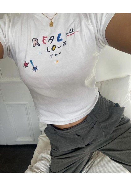 Real Love Baskılı Beyaz Crop fırsatları