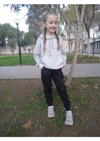 Kız , Erkek Kapişonlu Kanguru Cepli Düz Model Eşofman Takımı