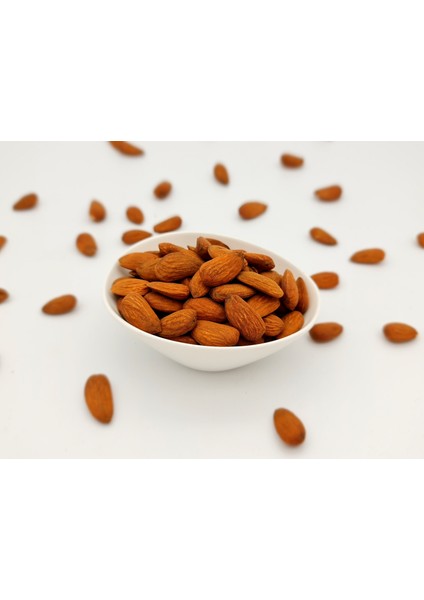 Yerli Çiğ Badem Içi 500 gr fiyatları