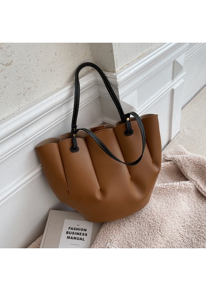 Basit, Büyük Kapasiteli, Omuzdan Askili Çanta (Yurt Dışından) fiyatları